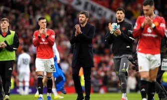 Carrick hjälper Manchester Uniteds tröjförsäljning att återhämta sig