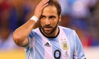 Higuain meddelar att han går i pension