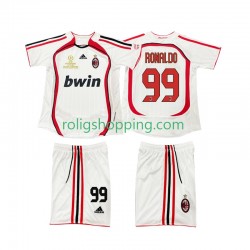 Fotbollströja AC Milan RONALDO 9 2007 Retro Barn Bortaställ 2006 Kort ärm