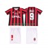 Fotbollströja AC Milan WEAH 9 1996 1997 Retro Barn Hemmaställ Kort ärm