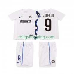 Fotbollströja Inter Milan Ronaldo 9 Retro Barn Bortaställ 2011 2010 Kort ärm