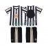 Fotbollströja Newcastle United 1997 Retro Barn Hemmaställ 1999 Kort ärm