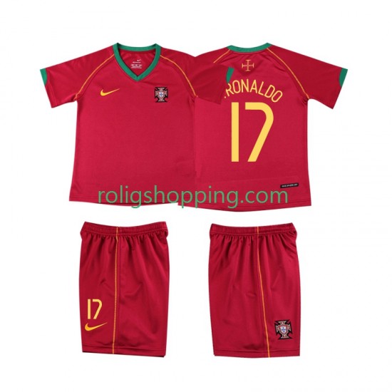 Fotbollströja Portugal Cristiano Ronaldo 17 Retro Barn Hemmaställ 2006 Kort ärm