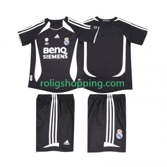 Fotbollströja Real Madrid 2007 Retro Barn Bortaställ 2006 Kort ärm