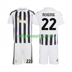Fotbollströja Juventus Weston McKennie 22 Barn Hemmaställ 2026-2027 Kort ärm