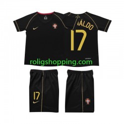Fotbollströja Portugal Cristiano Ronaldo 17 Retro Barn Bortaställ 2006 Kort ärm