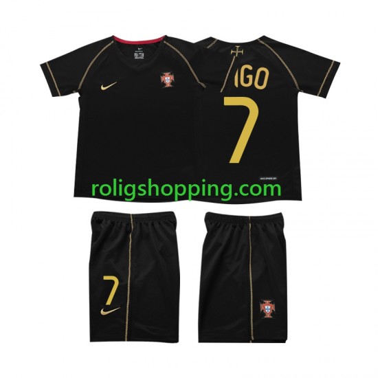 Fotbollströja Portugal FIGO 7 Retro Barn Bortaställ 2006 Kort ärm