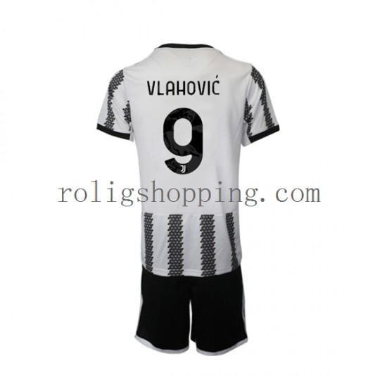 Fotbollströja Juventus Vlahovic 9 Barn Hemmaställ 2022-2023 Kort ärm